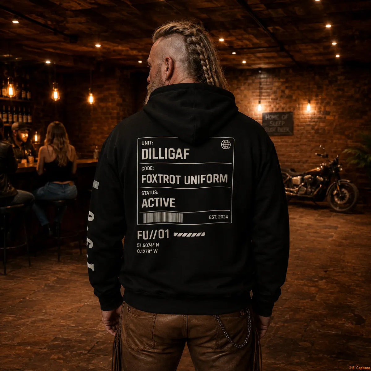 DILLIFU Hoodie - Caballeros – – black_dilligaffu_heck_mann_2d1715d4-49ab-4d3a-ae59-4b4c25744f8a – El Capitano