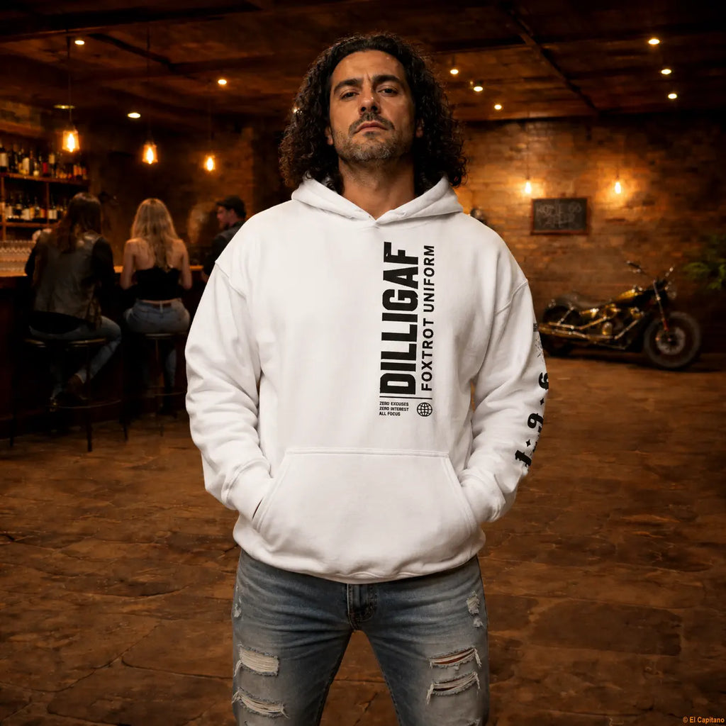 DILLIFU Hoodie - Caballeros – White – white_dilligaffu_front_mann_03ab0116-ed18-450d-a765-8fa91ba002a0 – El Capitano